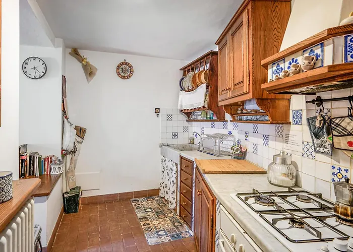 2 Bedroom Stunning In